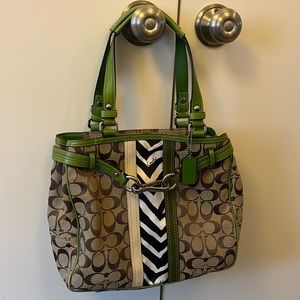 Coach handbag/purse